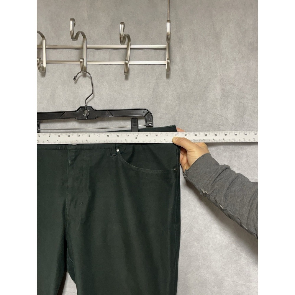 Lululemon Pants Men 42x33 Green ABC Classic Fit 5 Pocket Warpstreme Chino Casual - Picture 3 of 11